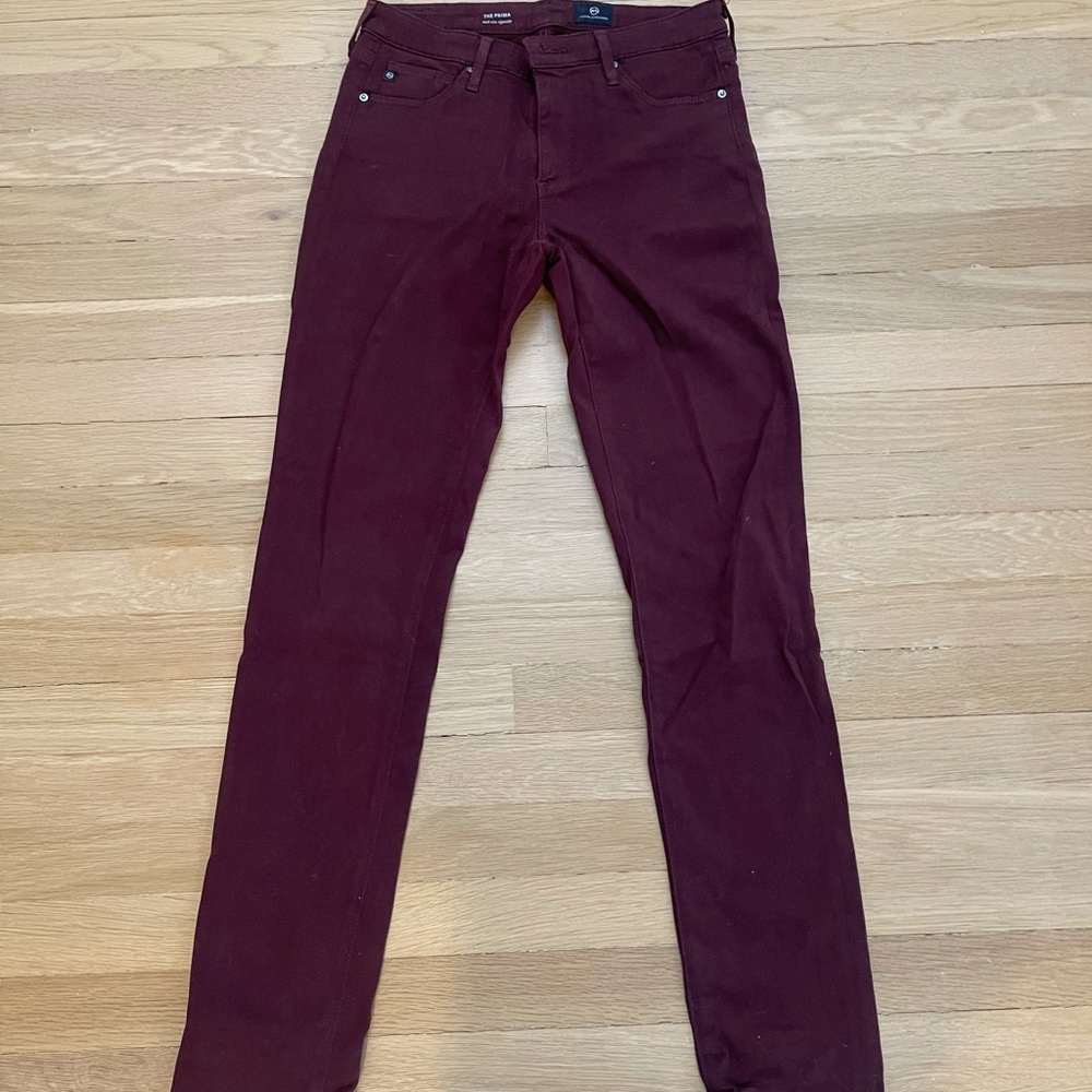 AG The Prima cigarette Leg skinny Jeans.  Size 26R.  Only worn ONCE